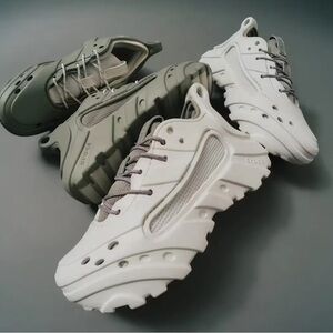 Crocs Nova Trek Sneakers